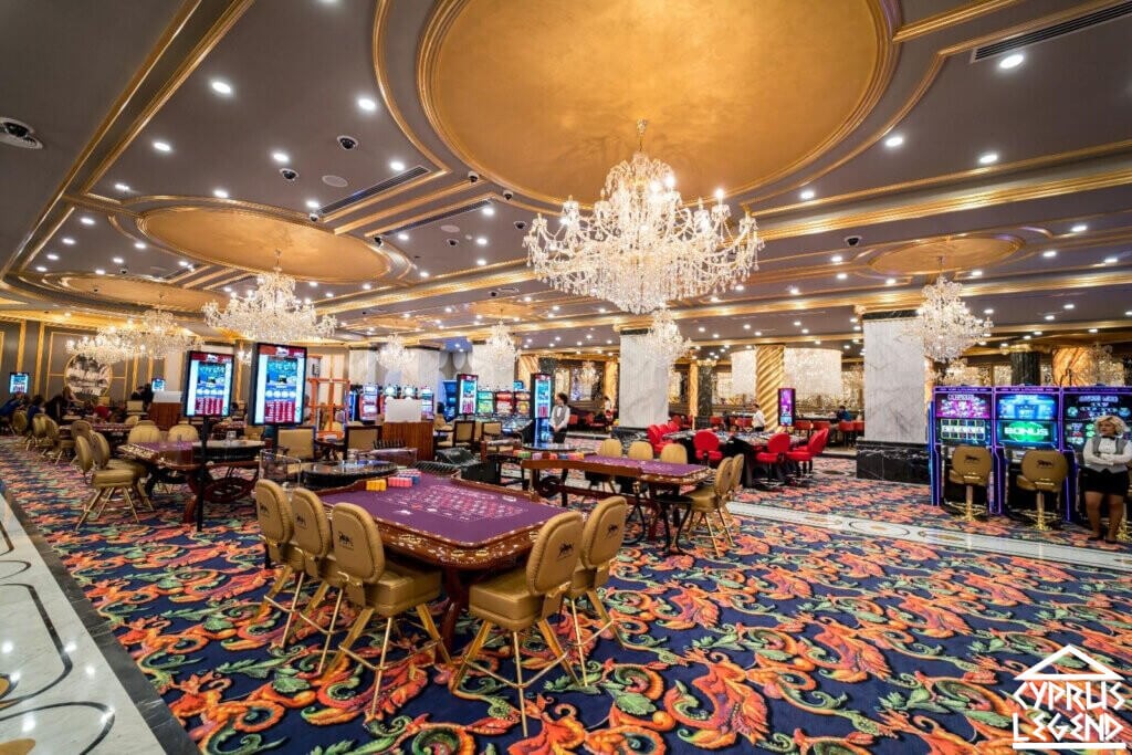 Mood casino platz mit wohnzimmerteil.